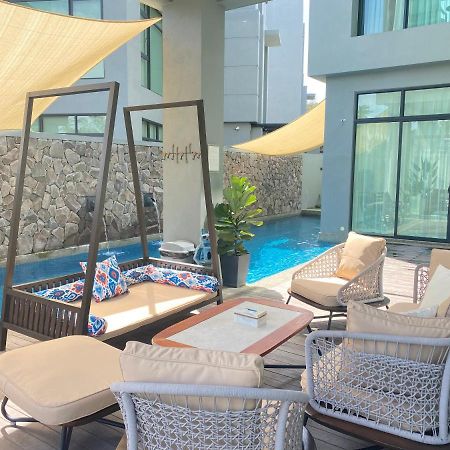 Molly Luxury Private Pool Bungalow茉莉的家豪华私人泳池别墅 Pantai Cenang  Eksteriør bilde